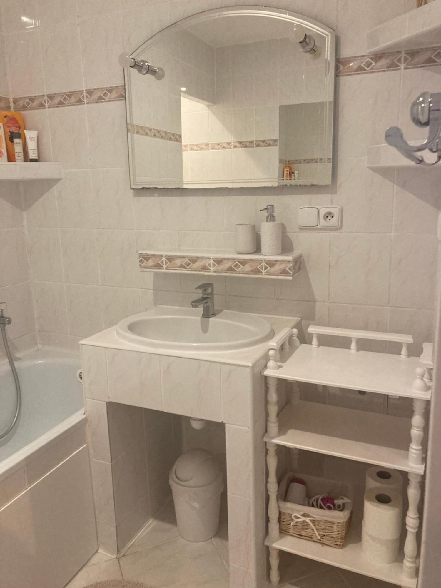 Utulny Apartman Blizko Centra Michalovce Luaran gambar