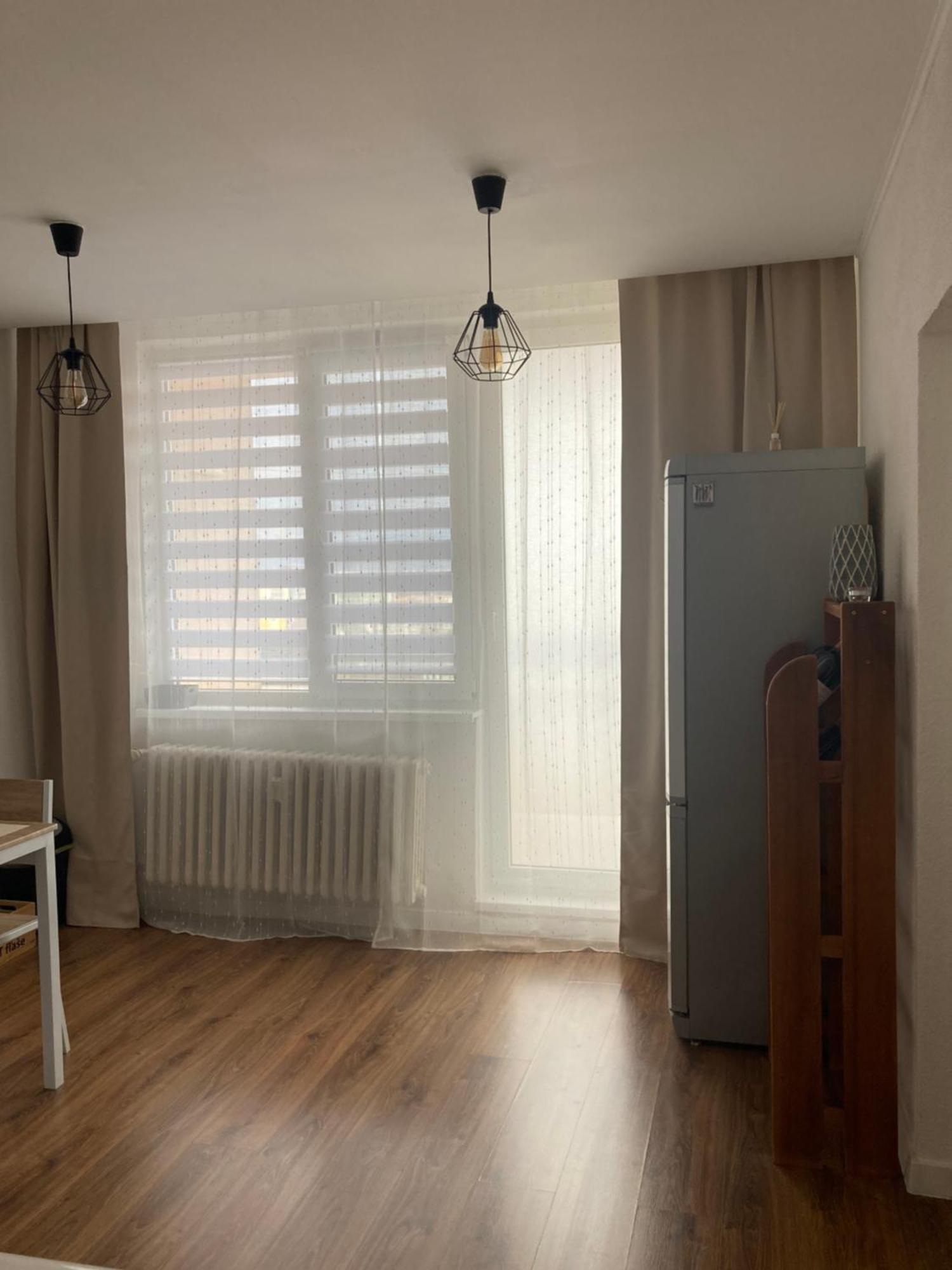 Utulny Apartman Blizko Centra Michalovce Luaran gambar