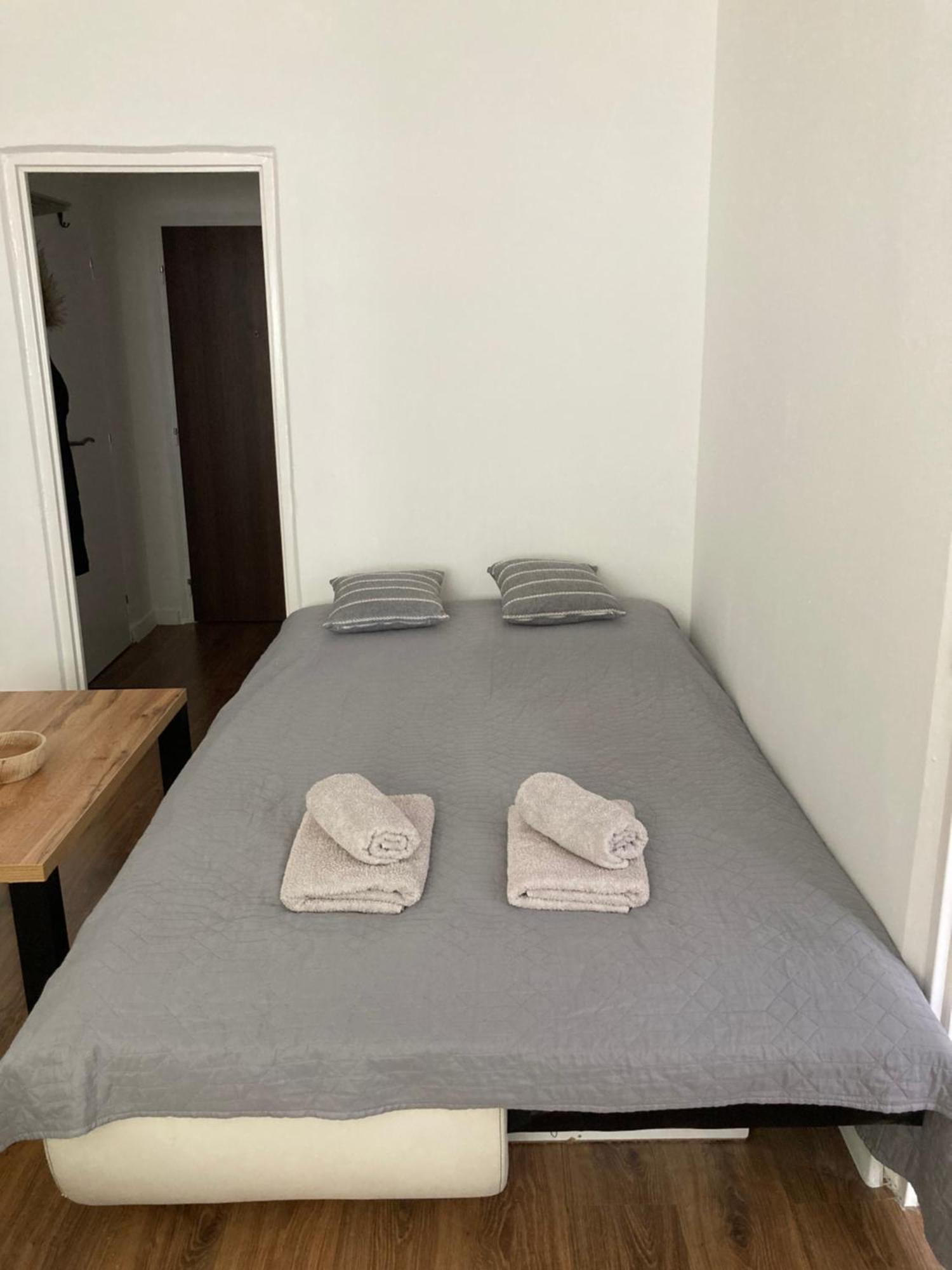 Utulny Apartman Blizko Centra Michalovce Luaran gambar